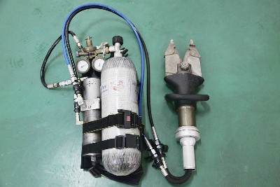 江蘇南通消防創新發明氣動破拆工具組