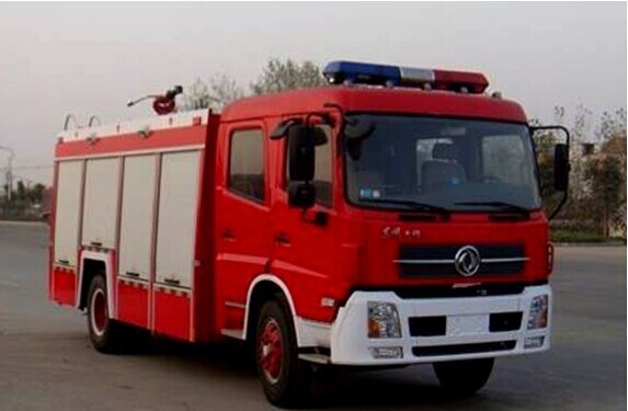 天津濱海新區投用首輛AT泡沫消防車