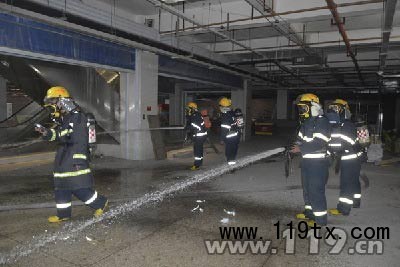 消防演練現(xiàn)場(chǎng)