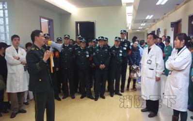 徐匯支隊派員到中山醫院開展醫務人員消防安全知識培訓