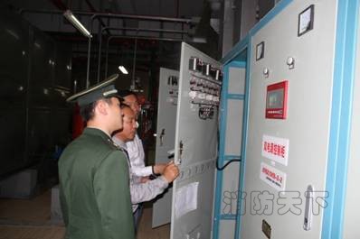 上海黃浦、寶山、南匯、金山、松江等消防支隊(duì)聯(lián)合開(kāi)展節(jié)前消防安全專(zhuān)項(xiàng)檢查