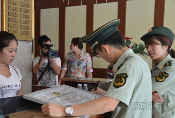 東坡消防針對檢查中發現的火災隱患下發整改通知書  