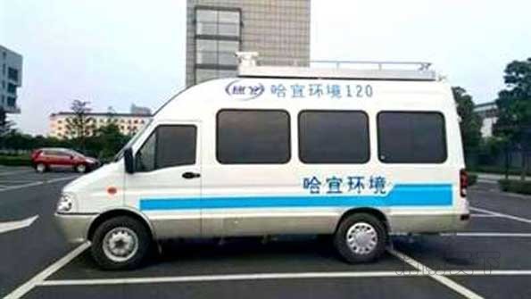 首輛環(huán)保應(yīng)急服務(wù)平臺(tái)車亮相