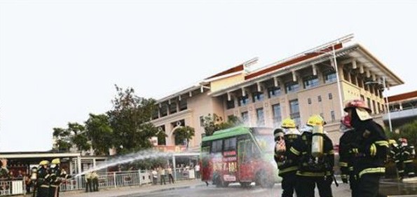 公交車應急救援演練