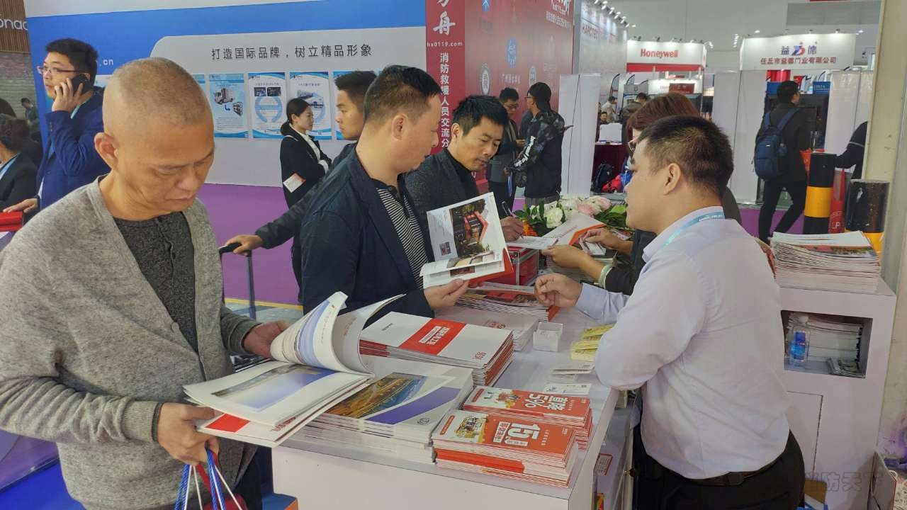 領筑電商 (2).jpg